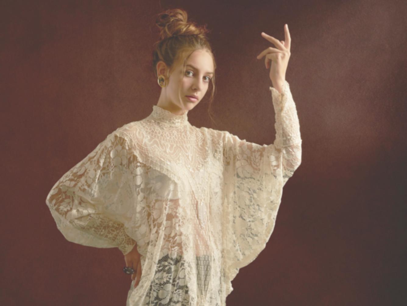 Dettaglio degli strumenti professionali utilizzati per lo styling maschile