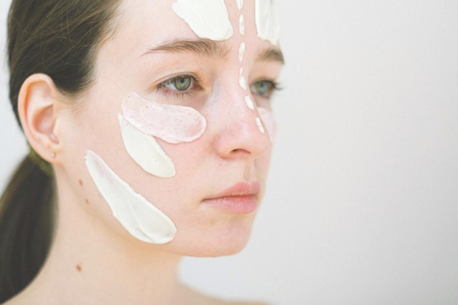 Ambiente professionale per trattamenti di grooming maschile